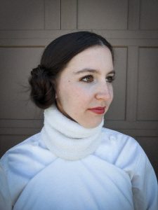 Princess Leia hairstyle, Princess Leia makeup