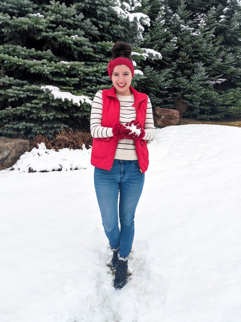 winter-outfit-red-accessories-college-fashion-blogger