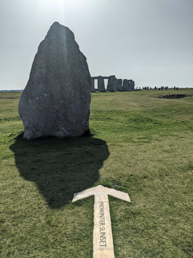 stonehenge-sun-dial-england-bath-bucket-list