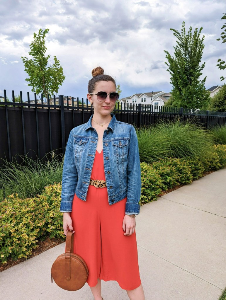 aviator-sunglasses-thrifted-outfit-denim-jacket