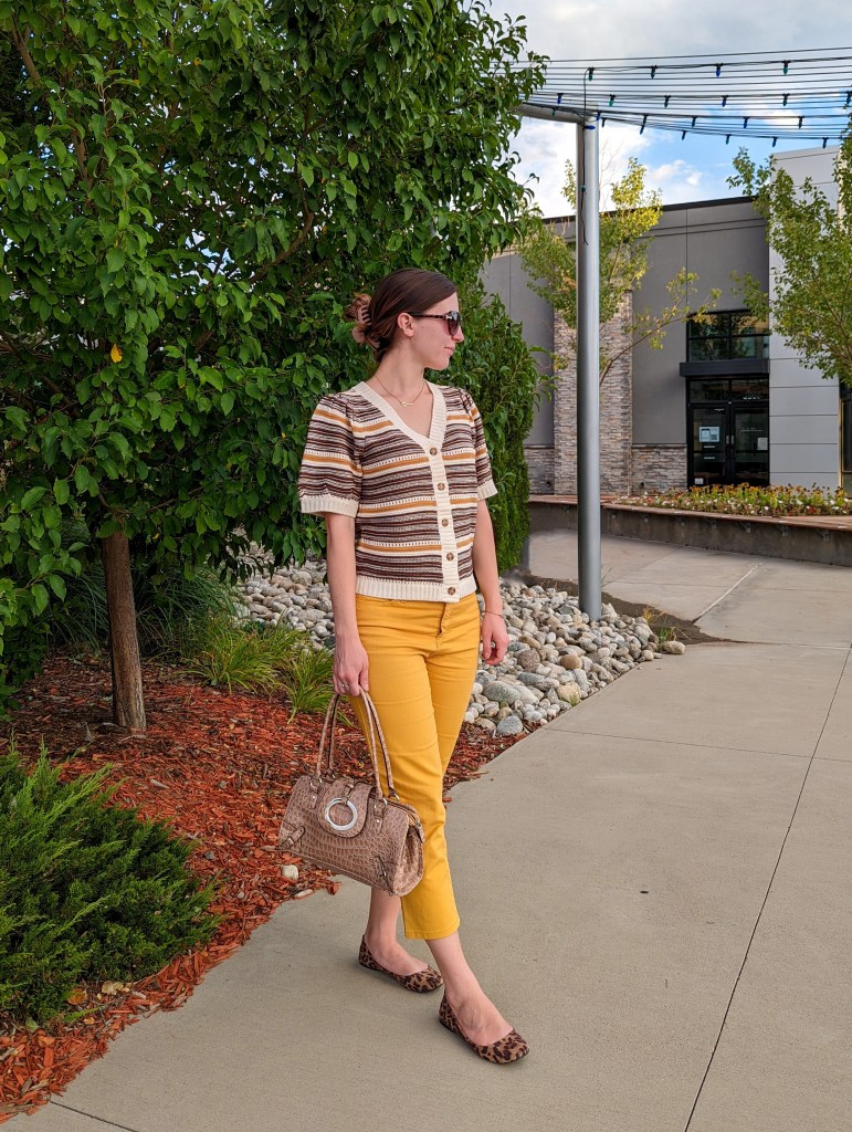 striped-sweater-yellow-pants-leopard-flats