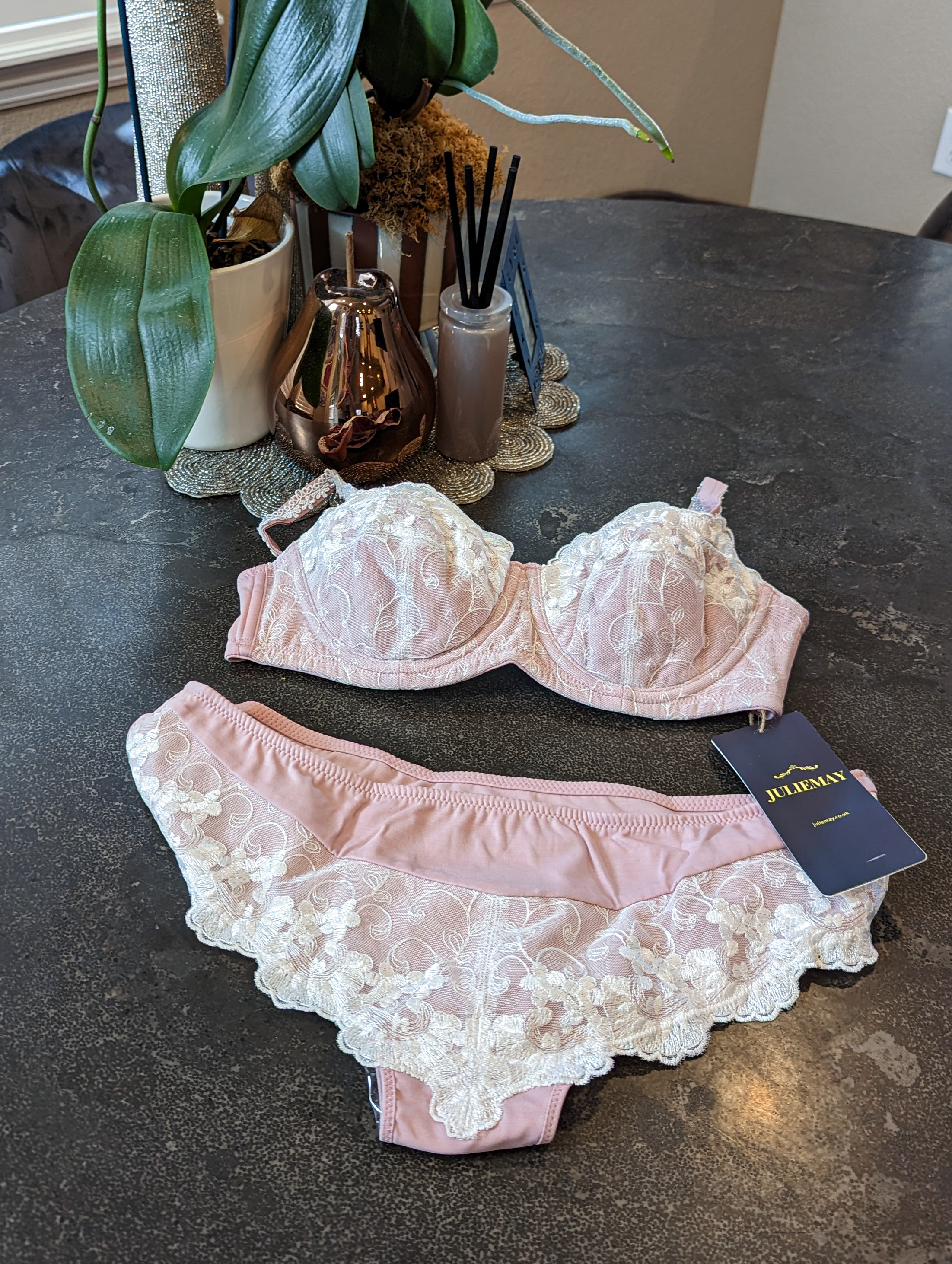 julie-may-lingerie-united-kingdom-pink-bra-lacey-underwear