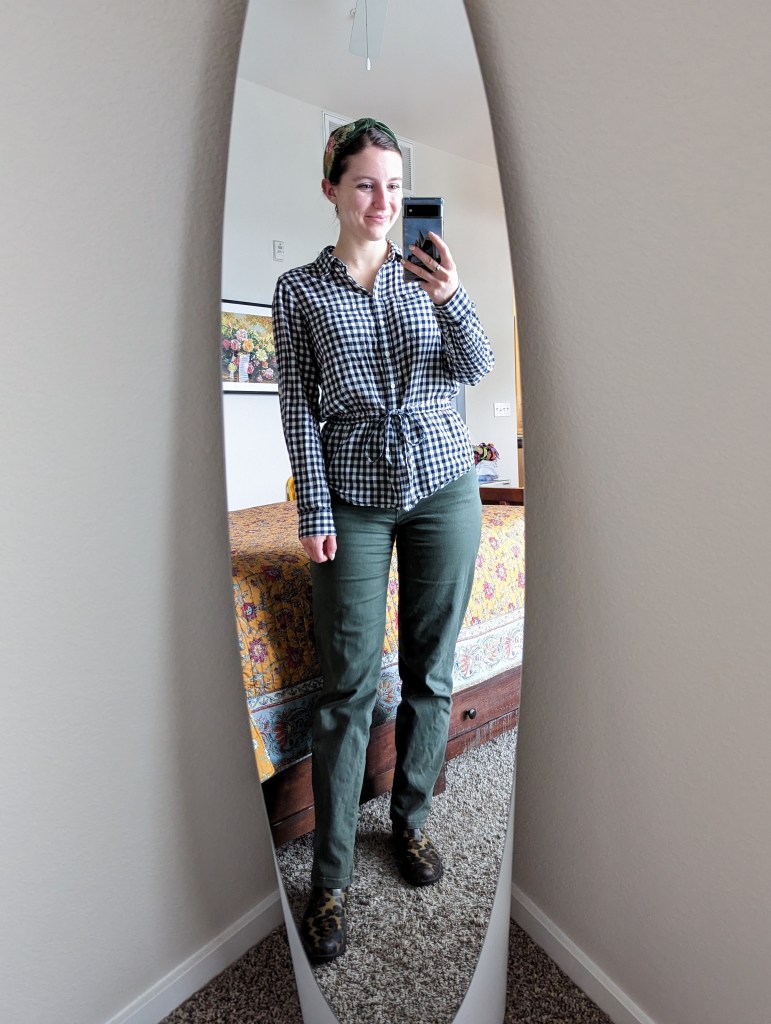 checkered-button-down-olive-green-pants-leopard-rain-booties