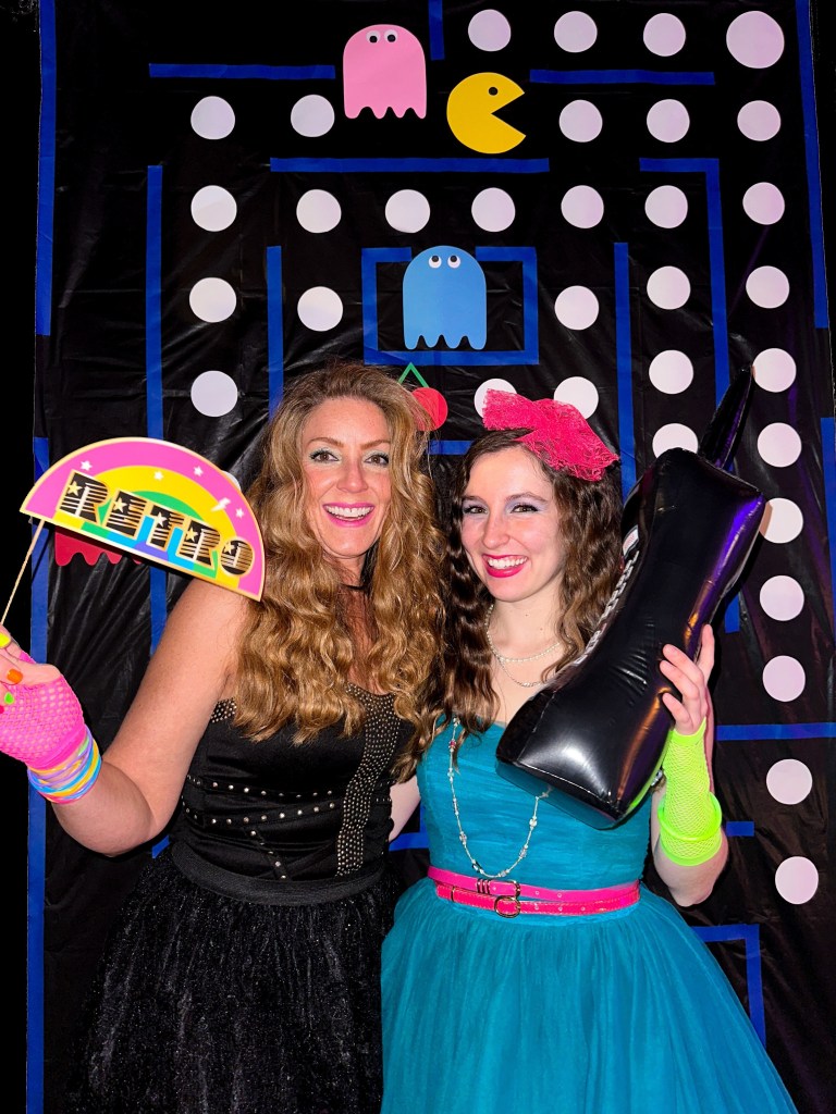 80s-party-pacman-photo-backdrop-props-teal-tulle-dress