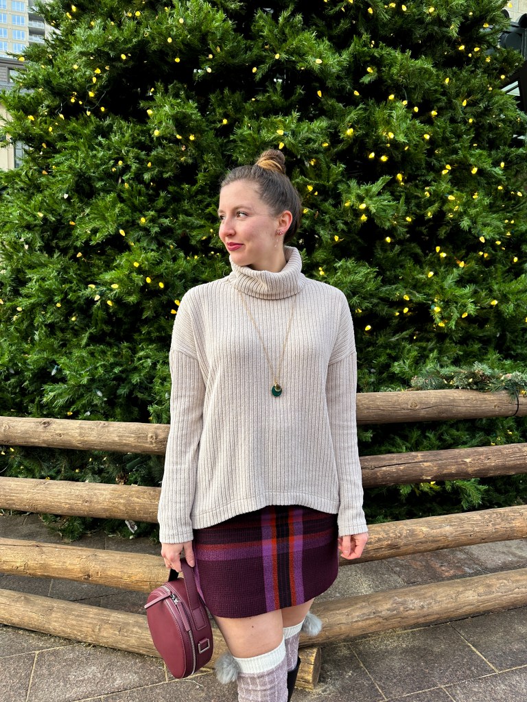 beige-sweater-plaid-skirt-circle-purse-date-night-outfit-winter-style