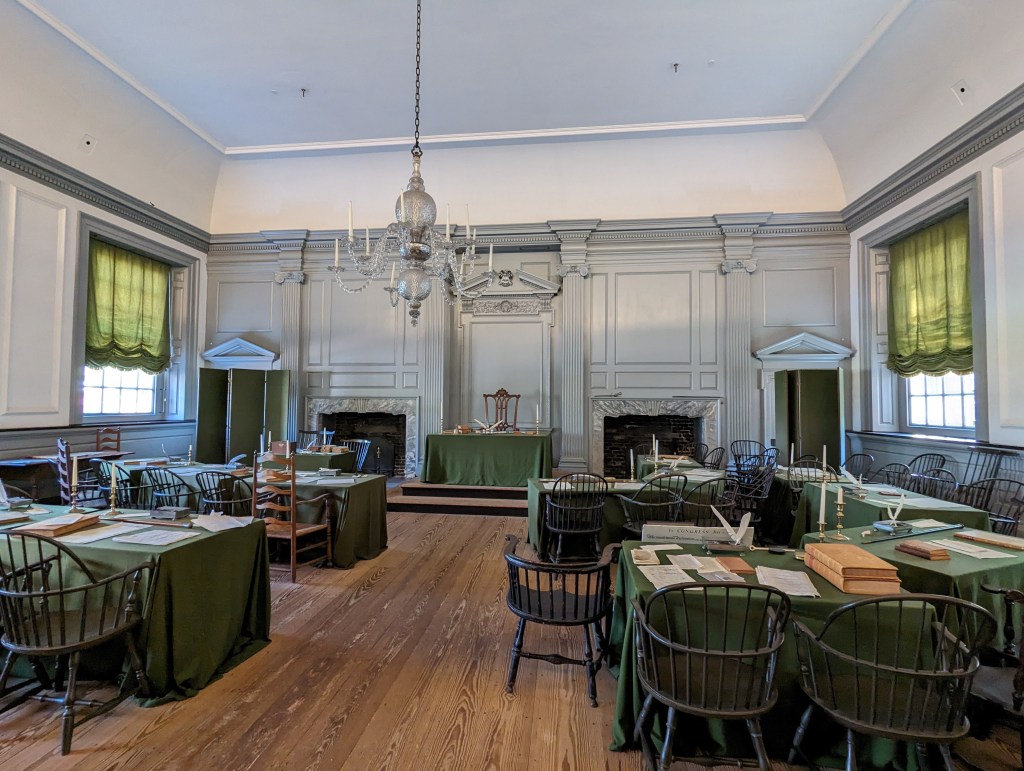 green-room-independence-hall-decalration-of-independence-american-history-philadelphia-benjamin-franklin