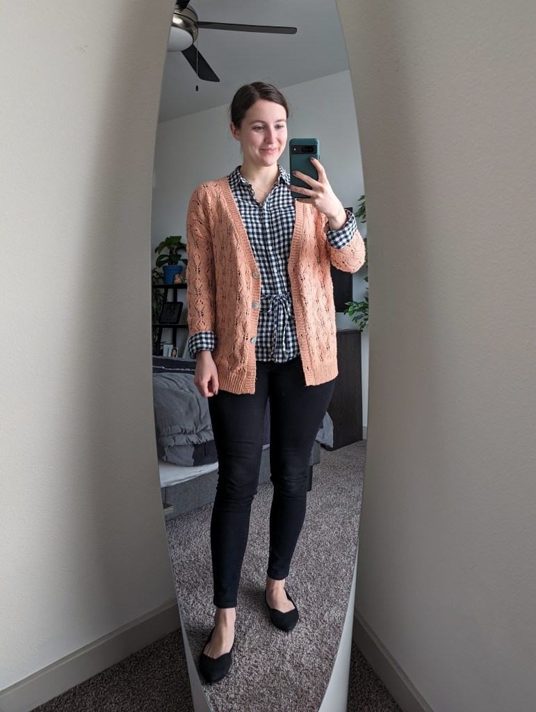 buffalo-check-button-down-salmon-colored-cardigan-black-skinny-jeans-rothys-flats