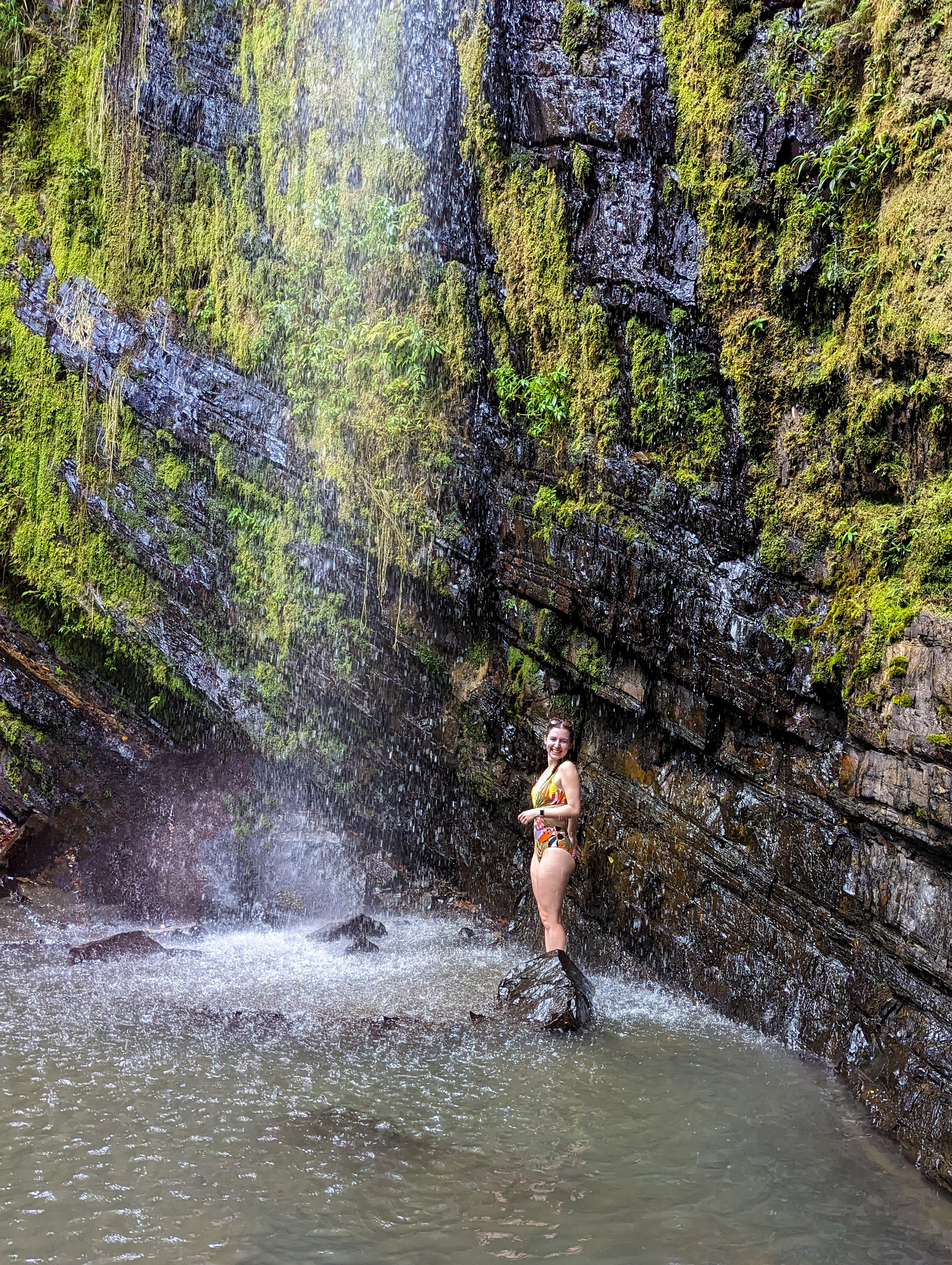 puerto-rico-rainforest-el-yunque-hiking-waterfalls